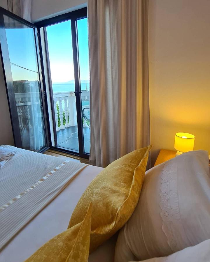 Cosic Apartmani Igrane Exteriör bild